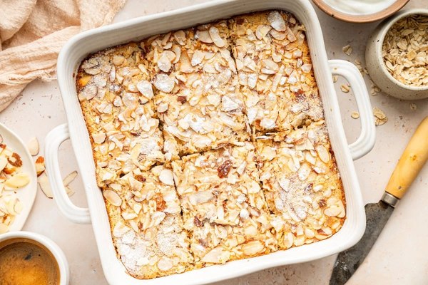 Almond Croissant Baked Oatmeal