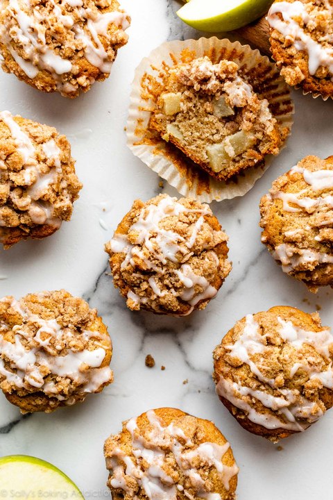 Apple Crumble Muffins