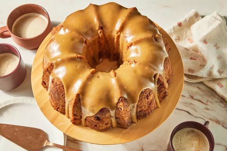 Caramel Apple Cake