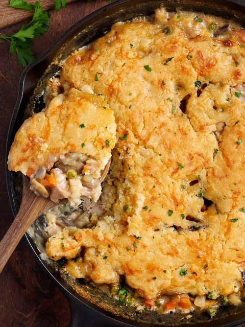 Chicken Biscuit Bake