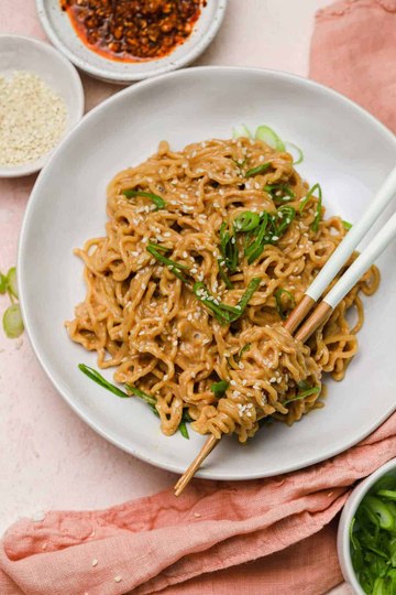 Cold Spicy Peanut Sesame Noodles