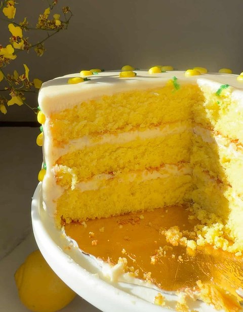 Lemon Wedding Cake