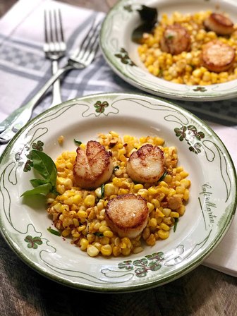 Scallops, corn, brown butter Chermoula