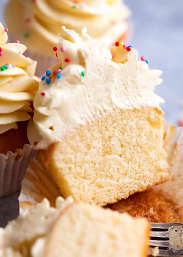 Vanilla Cupcakes